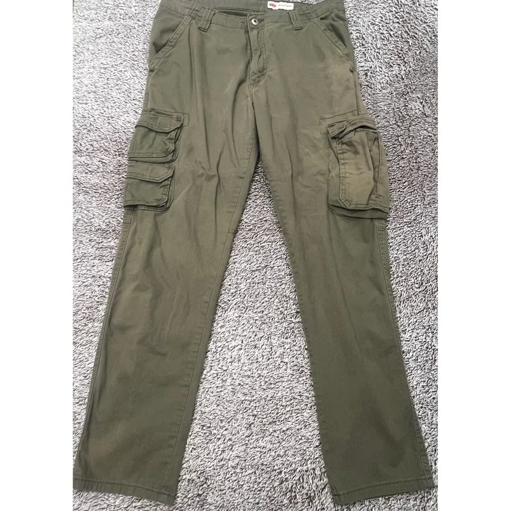Wrangler Men's 33x30 Olive Green Cargo Work Pants Regular Taper Utility Stretch